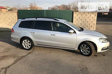 Універсал Volkswagen Passat 2012 в 