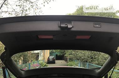Універсал Volkswagen Passat 2012 в 