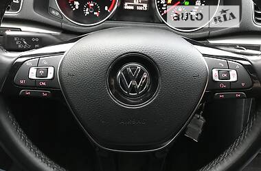 Седан Volkswagen Passat 2016 в Дніпрі