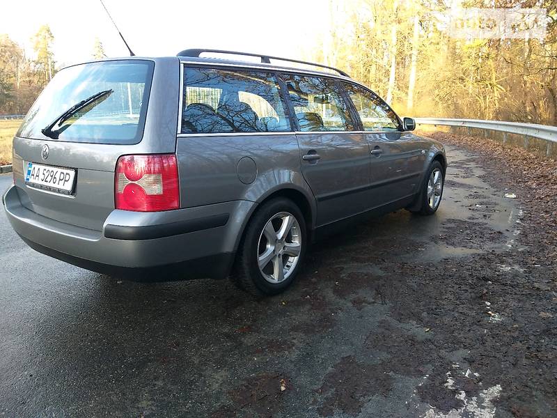 Универсал Volkswagen Passat 2002 в Киеве