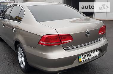 Седан Volkswagen Passat 2013 в Кривому Розі