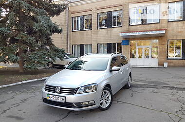 Універсал Volkswagen Passat 2011 в Ірпені