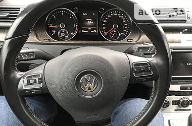 Универсал Volkswagen Passat 2014 в Хмельницком