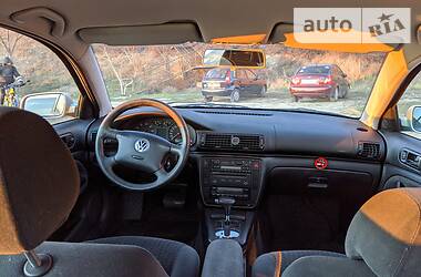 Седан Volkswagen Passat 2000 в 