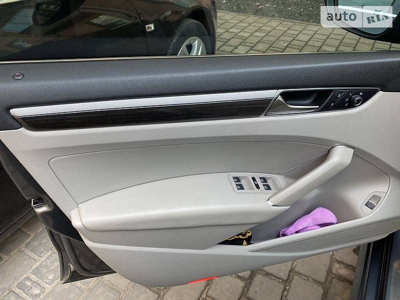 Седан Volkswagen Passat 2017 в Луцьку фото 18 Седан Volkswagen Passat 2017 в Луцьку