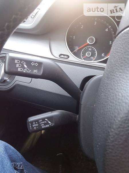 Універсал Volkswagen Passat 2013 в Іршаві фото 12 Універсал Volkswagen Passat 2013 в Іршаві