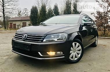 Універсал Volkswagen Passat 2011 в Львові