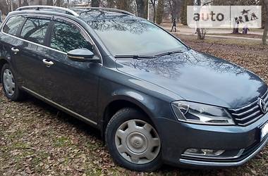 Універсал Volkswagen Passat 2013 в Сумах