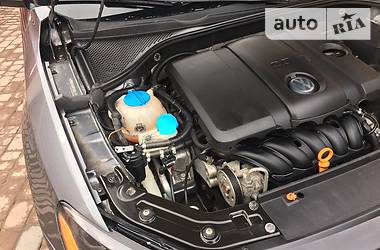 Седан Volkswagen Passat 2011 в 