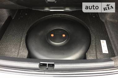 Седан Volkswagen Passat 2011 в 