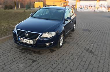 Универсал Volkswagen Passat 2010 в Бродах