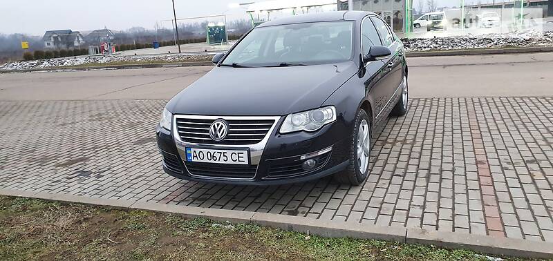 Седан Volkswagen Passat 2008 в Хусте