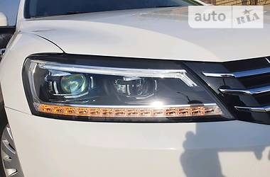 Седан Volkswagen Passat 2012 в 