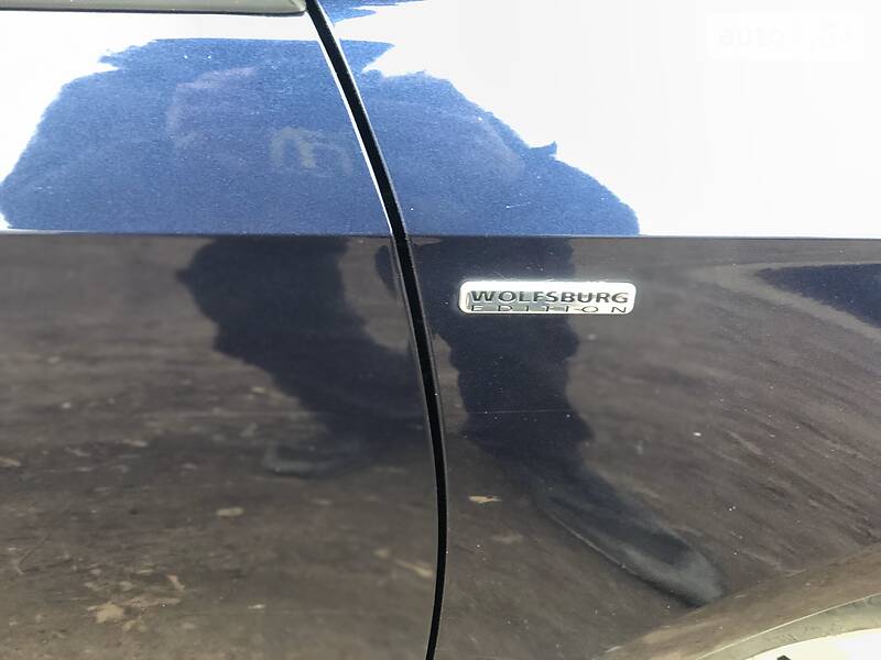 Седан Volkswagen Passat 2014 в Харкові