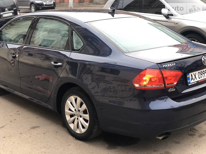 Седан Volkswagen Passat 2014 в Харкові