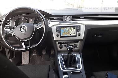 Универсал Volkswagen Passat 2015 в Николаеве