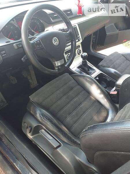 Седан Volkswagen Passat 2006 в Чернівцях