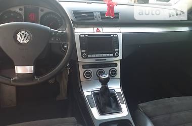 Седан Volkswagen Passat 2006 в 