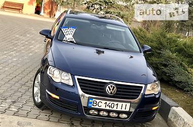 Універсал Volkswagen Passat 2009 в 