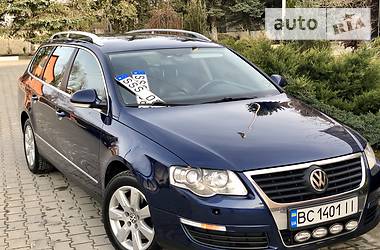 Універсал Volkswagen Passat 2009 в 