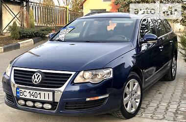 Універсал Volkswagen Passat 2009 в 