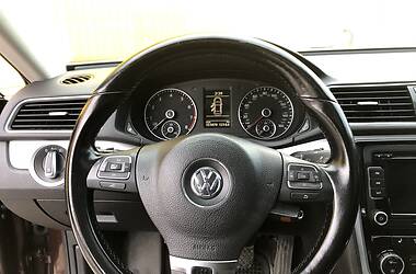 Седан Volkswagen Passat 2012 в 