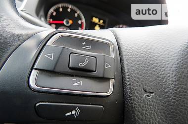 Седан Volkswagen Passat 2015 в 