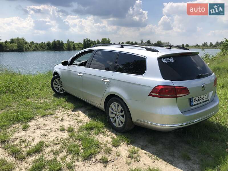Универсал Volkswagen Passat 2012 в 