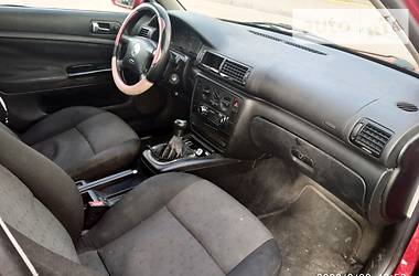Універсал Volkswagen Passat 2000 в 