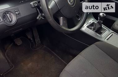 Універсал Volkswagen Passat 2006 в 