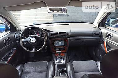 Седан Volkswagen Passat 2004 в 