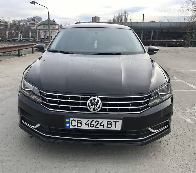 Седан Volkswagen Passat 2015 в Києві