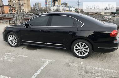 Седан Volkswagen Passat 2015 в 