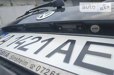 Універсал Volkswagen Passat 2001 в 