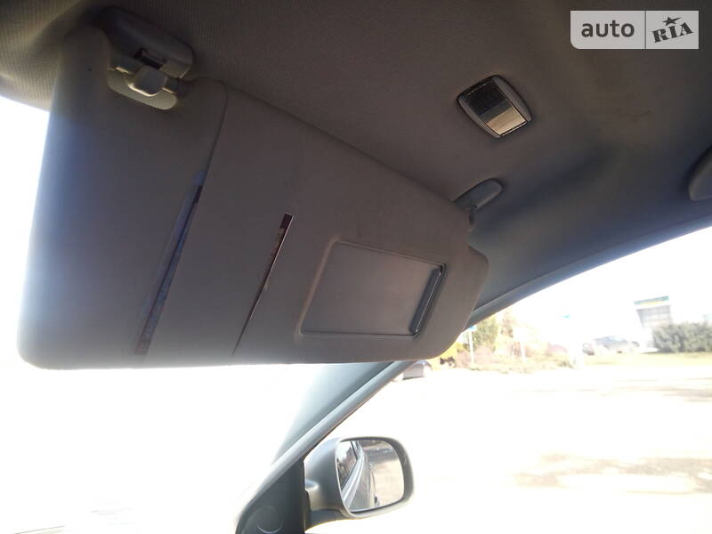 Седан Volkswagen Passat 2002 в Івано-Франківську