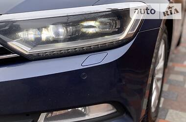 Седан Volkswagen Passat 2015 в 