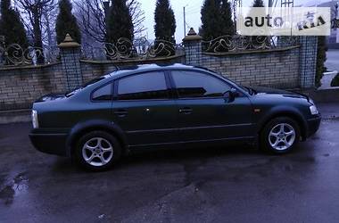 Седан Volkswagen Passat 1998 в 