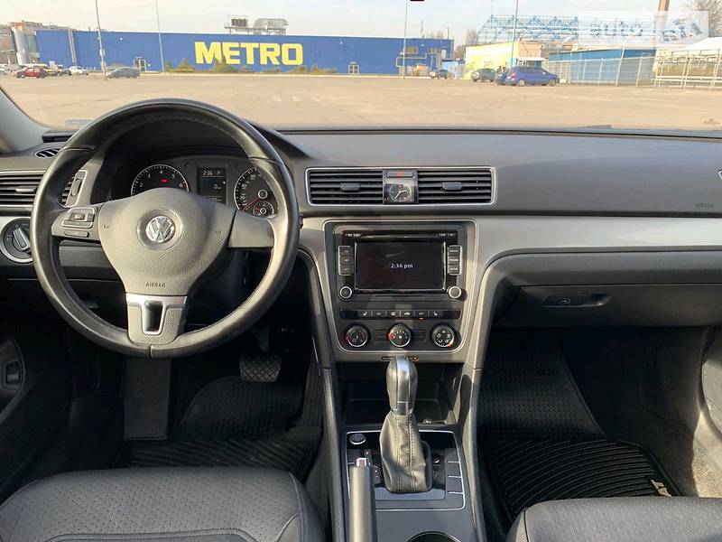 Седан Volkswagen Passat 2015 в Дніпрі