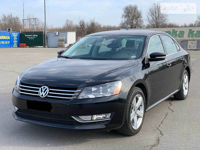 Седан Volkswagen Passat 2015 в Дніпрі