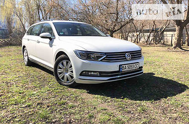 Універсал Volkswagen Passat 2015 в 