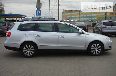 Універсал Volkswagen Passat 2010 в 