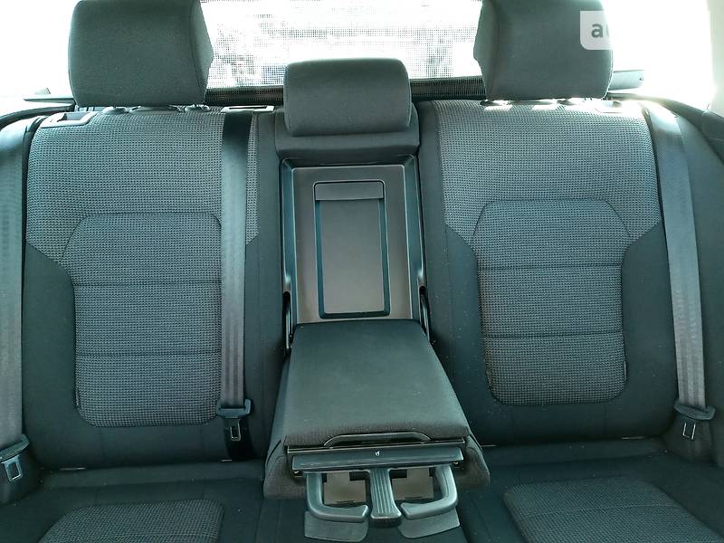 Універсал Volkswagen Passat 2012 в Бродах