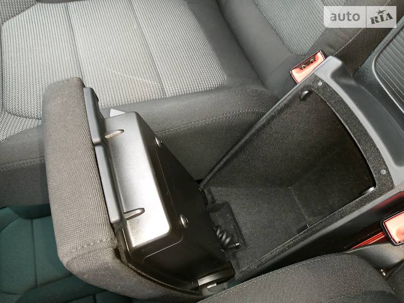 Універсал Volkswagen Passat 2012 в Бродах