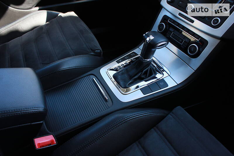 Універсал Volkswagen Passat 2009 в Львові