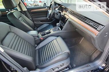 Седан Volkswagen Passat 2018 в 