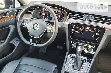 Седан Volkswagen Passat 2018 в 