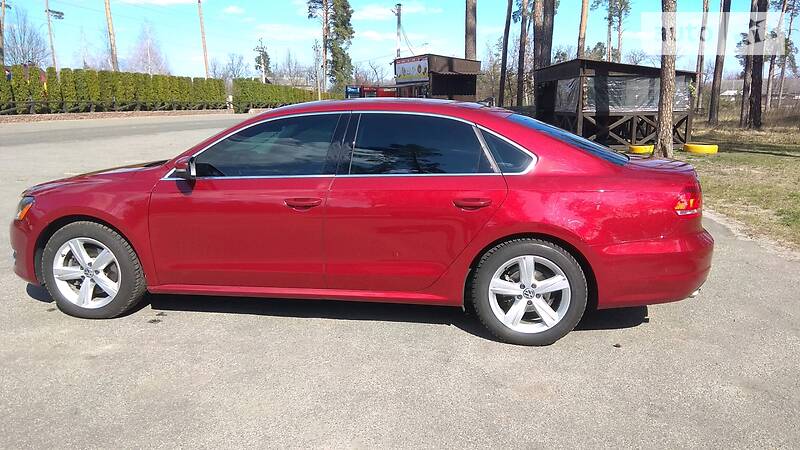 Седан Volkswagen Passat 2015 в Вишгороді