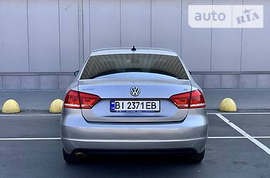 Седан Volkswagen Passat 2012 в 