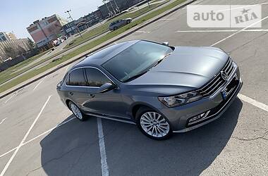 Volkswagen Passat 2016