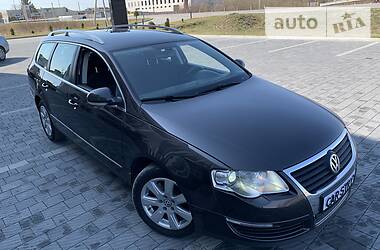 Універсал Volkswagen Passat 2008 в 
